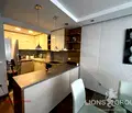 Снимка 3 — Двустаен апартамент в Център, Варна с луксозно обзавеждане