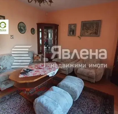 Снимка 3 — 2-стаен апартамент с тераса в центъра на Варна