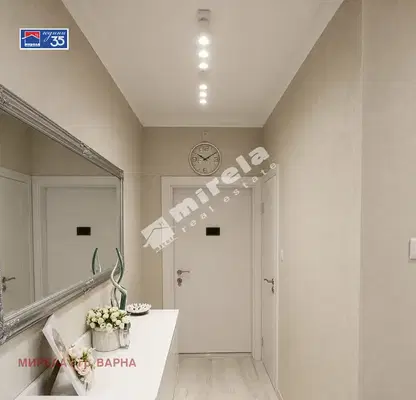Photo 3 — 3-bedroom apartment in Varna, Chaika