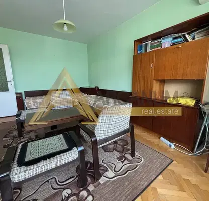 Снимка 5 — Гарсониера в Чайка с остъклена тераса във Варна