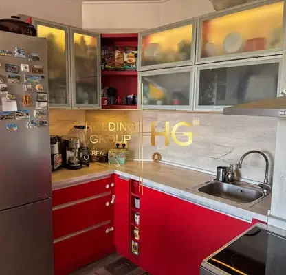 Photo 2 — 3-bedroom apartment in Varna, Galata
