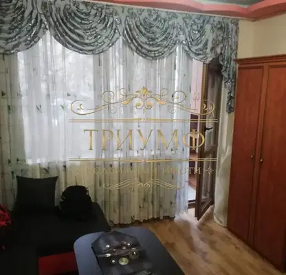 Снимка 2 — Двустаен апартамент с тераса в Колхозен пазар, Варна