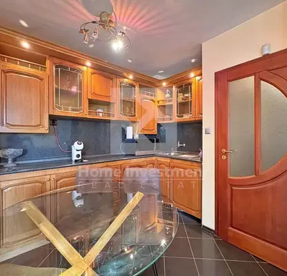 Photo 5 — 3-bedroom apartment in Varna, Kolhozen Pazar