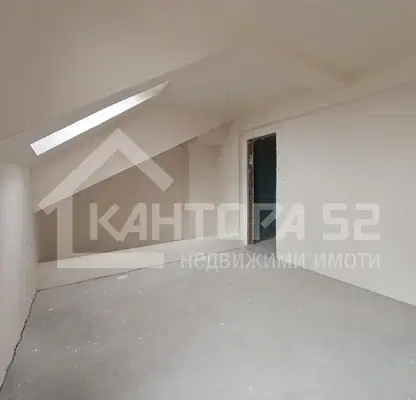 Снимка 5 — Мезонет с 3 стаи и морска панорама в Колхозен пазар, Варна
