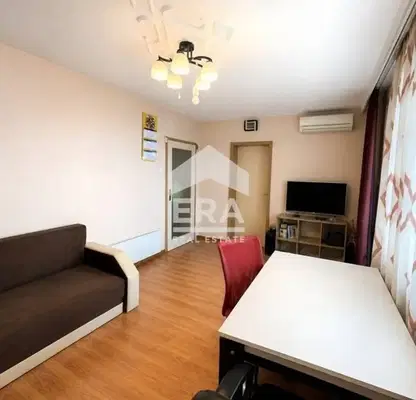 Photo 4 — Three-room apartment with southwest aspect in Levski, Varna