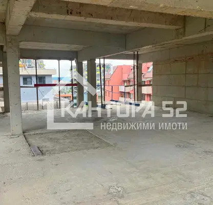 Снимка 4 — Тристаен апартамент в Левски 1, Варна с просторна тераса
