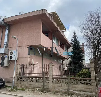 Снимка 2 — Многостаен апартамент с фитнес и двор в Левски 2, Варна