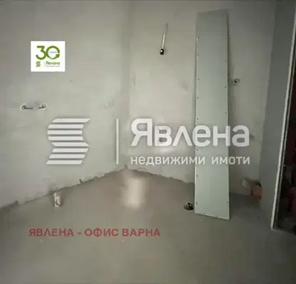 Снимка 4 — Двустаен апартамент във Варна, Лятно кино Тракия