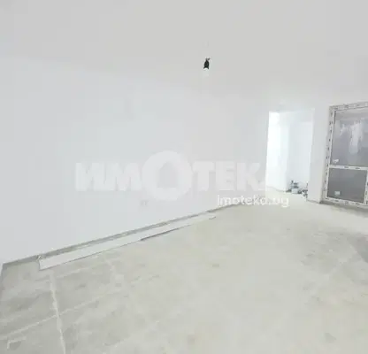 Photo 3 — 1-bedroom apartment in Varna, Pogrebi