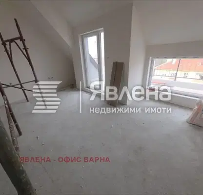 Снимка 5 — Тристаен апартамент с морска панорама в Погреби, Варна