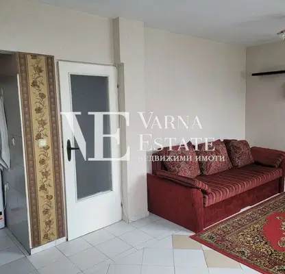 Photo 2 — 3-bedroom apartment in Varna, Pogrebi