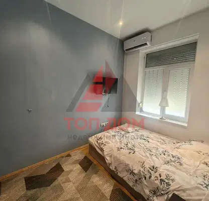 Photo 2 — 3-bedroom apartment in Varna, Pogrebi
