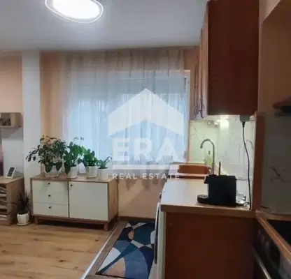 Снимка 4 — Двустаен апартамент във Варна, Трошево
