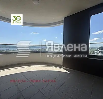 Снимка 5 — Панорамен 4-стаен апартамент в Трошево с гледка към Варненското езеро