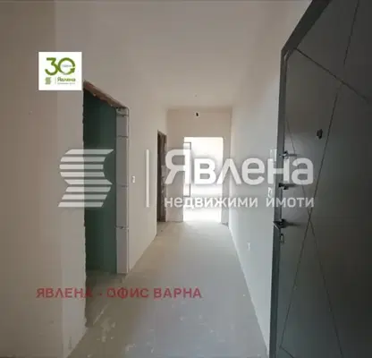 Снимка 4 — Двустаен апартамент във Варна, Виница