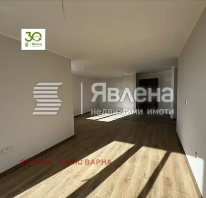 Снимка 3 — Двустаен апартамент с морска панорама във Виница, Варна
