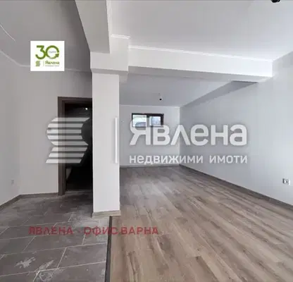 Снимка 3 — Двустаен апартамент с морска панорама във Виница, Варна