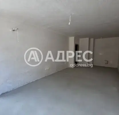 Снимка 4 — Двустаен апартамент с тераса в Виница, Варна