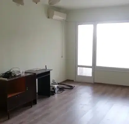 Photo 2 — 2-room apartment in Vladislav Varnenchik with terrace