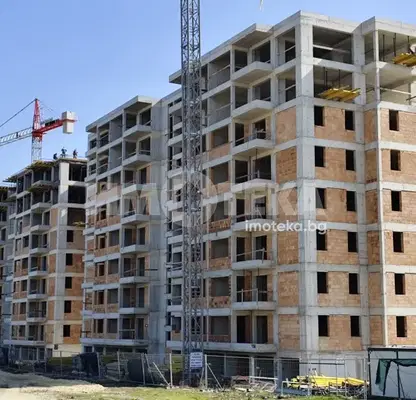 Photo 2 — Two-room apartment with south aspect in Varna, Vladislav Varnenchik
