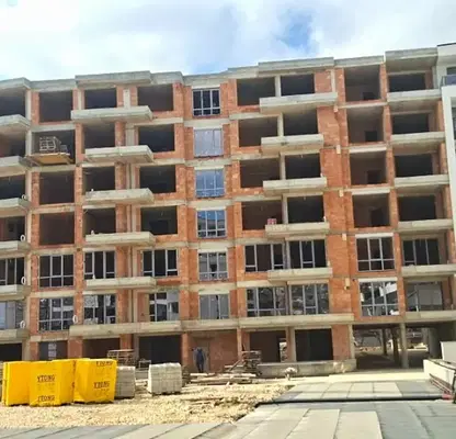 Снимка 4 — Двустаен апартамент в кв. Възраждане 1, Варна с тераса
