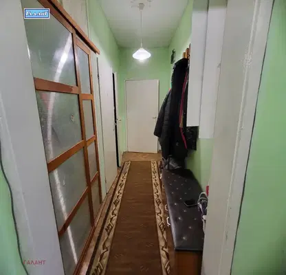 Снимка 2 — Тристаен апартамент във Варна, Възраждане 3, с тераса