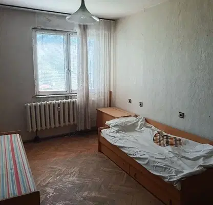 Снимка 4 — Двустаен апартамент в Дъбника, Враца с остъклена тераса