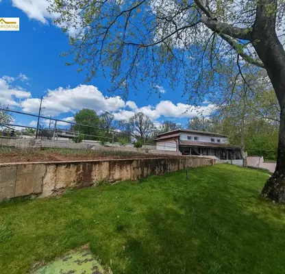Photo 2 — Plot in Montana, Zapad
