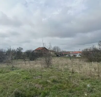 Photo 2 — Plot in Oblast Dobrich, Carichino