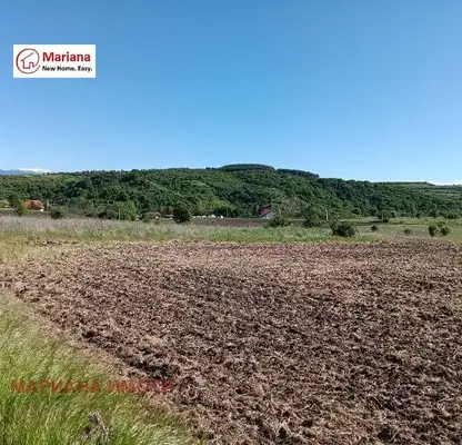 Photo 2 — Plot in област София, Herakovo