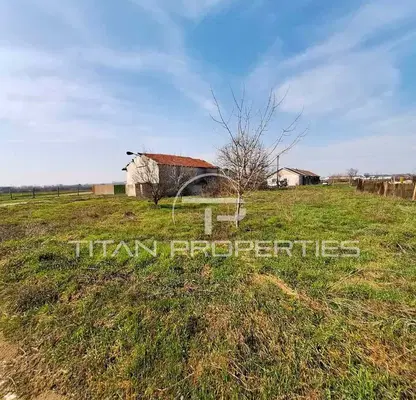 Photo 2 — Plot in Oblast Plovdiv, Manole