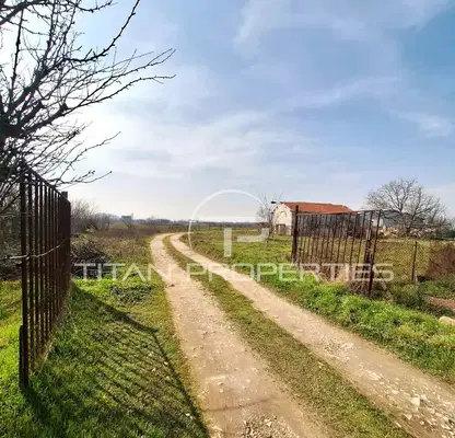 Photo 3 — Plot in Oblast Plovdiv, Manole