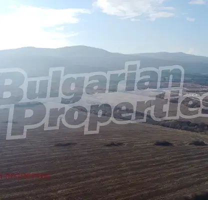 Photo 4 — Plot in област София, Novi Han