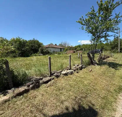 Photo 2 — Plot in Oblast Pernik, Sadovik