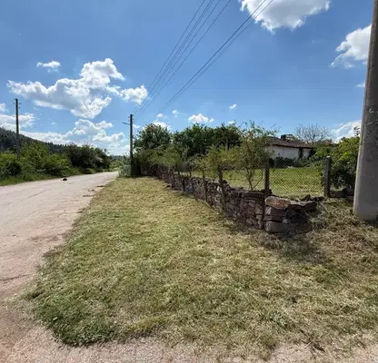 Photo 5 — Plot in Oblast Pernik, Sadovik