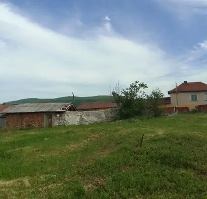 Photo 4 — Plot in Oblast Veliko Tyrnovo, Samovodene