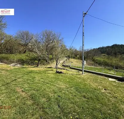 Photo 3 — Plot in Oblast Gabrovo, Uzunite
