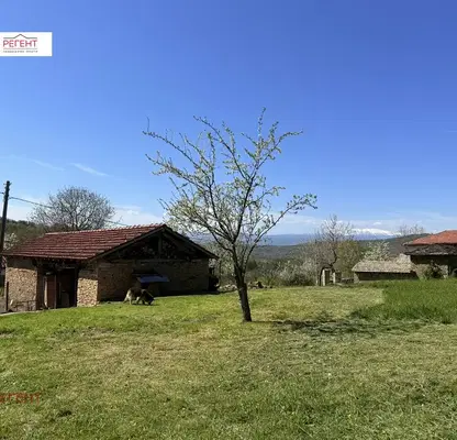 Photo 4 — Plot in Oblast Gabrovo, Uzunite