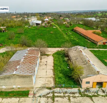 Снимка 4 — Промишлена сграда в Плевен, Долни Дъбник