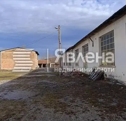 Photo 3 — Industrial Building in област София, Etropole