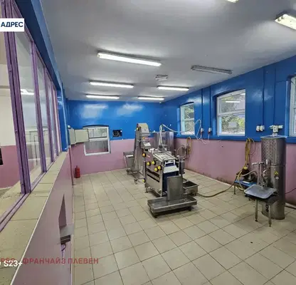 Снимка 4 — Промишлена сграда в Ловеч, с. Калейца