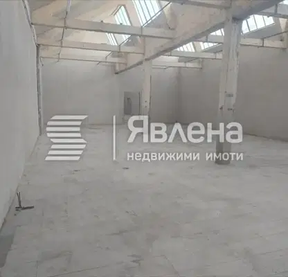 Снимка 3 — Промишлена сграда в с. Световрачене