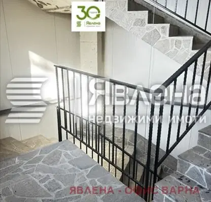 Снимка 3 — Промишлена сграда във Варна, Изгрев