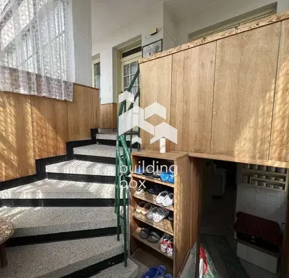Photo 4 — Floor of House in Oblast Plovdiv, Hisarya