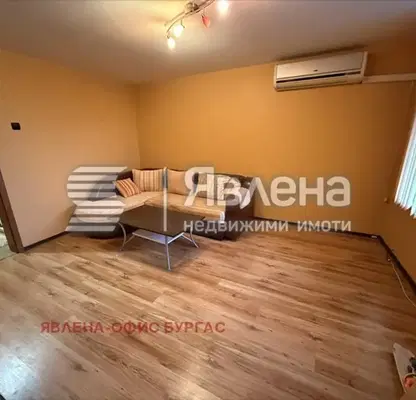 Снимка 3 — Къща в Бургас, Ахелой
