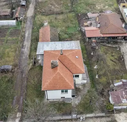 Photo 2 — House in Bankya