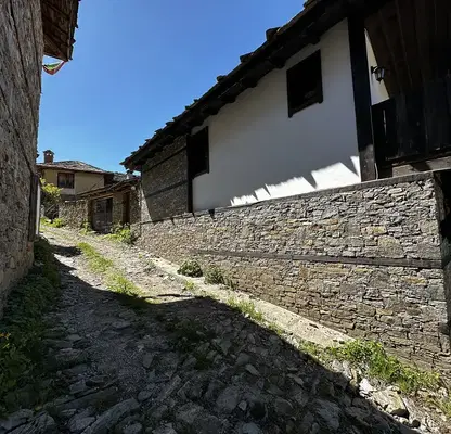 Photo 2 — House in Oblast Blagoevgrad, Goce Delchev
