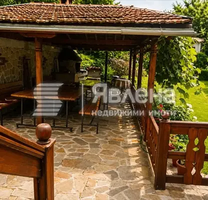 Photo 2 — House in Oblast Plovdiv, Kalofer