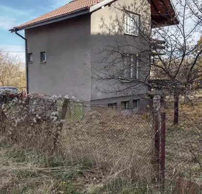 Photo 3 — House in Pernik, Kalkas
