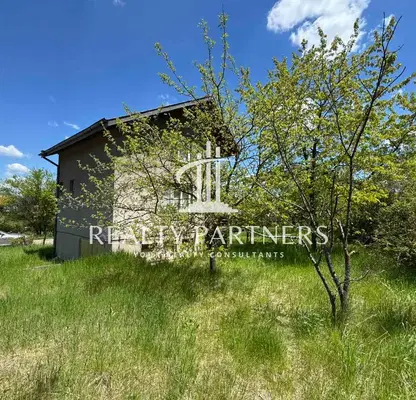 Photo 3 — House in Pernik, Kalkas